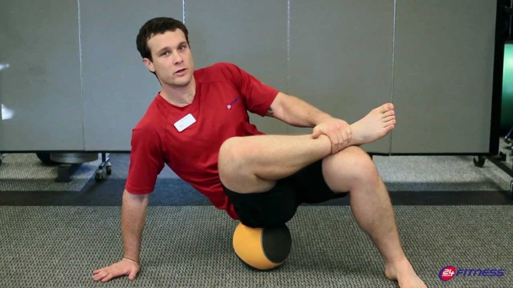 Piriformis foam roller online exercises